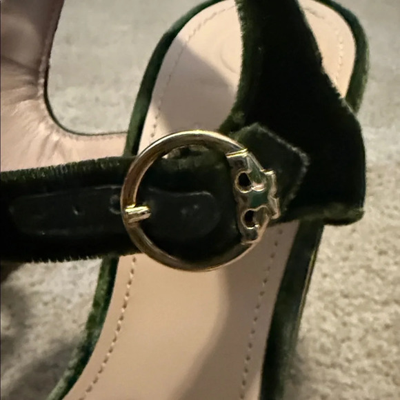 Tory Burch Green Velvet Heeled Sandals - Picture 8 of 13